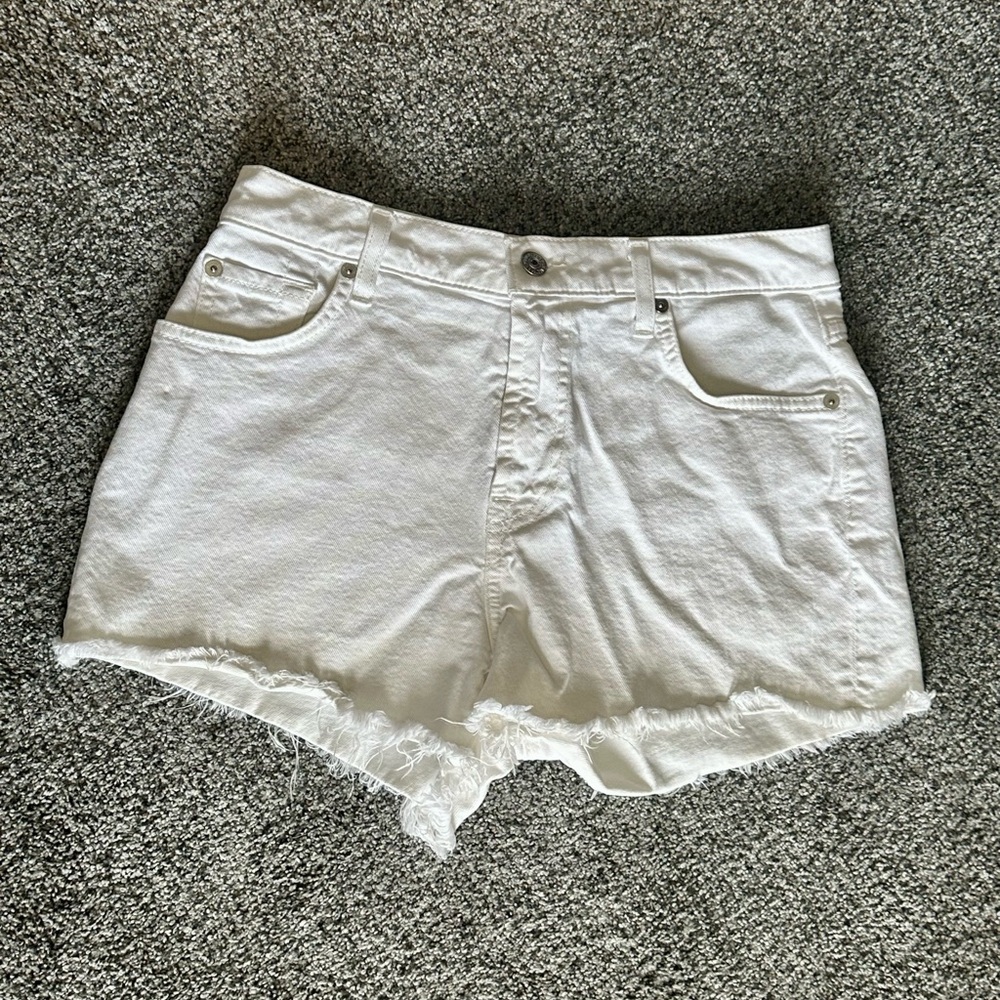 7 For All Mankind - White Denim Frayed Hem shorts sz 27